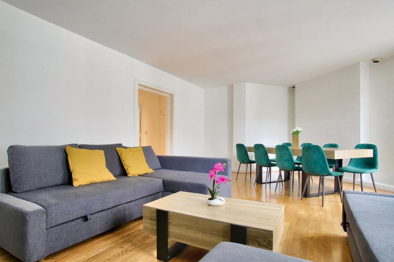 2 Bedrooms Tour Eiffel Breteuil 파리 외부 사진
